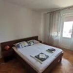 Skaric Апартаменты